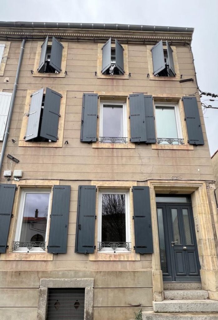 volet battant castres